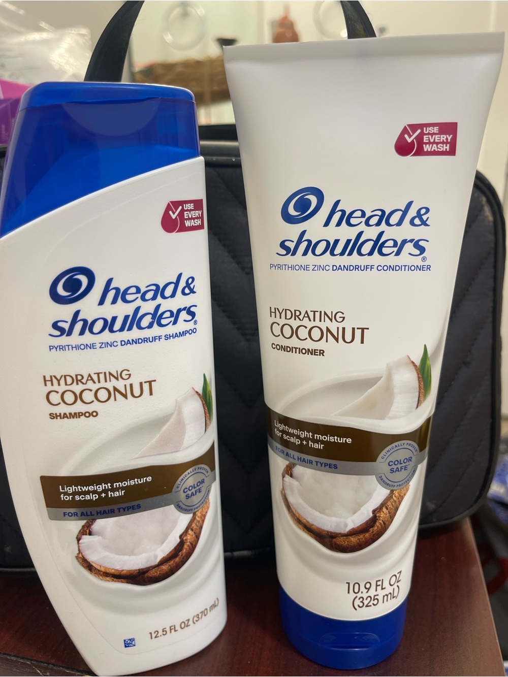 Head & Shoulders Coconut Shampoo + Conditioner Hydrating Set